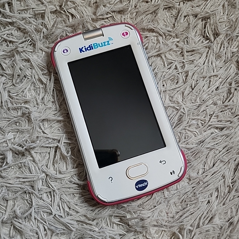 VTech KidiBuzz Smart Device Safe Communication Games & Learning Kids Tablet